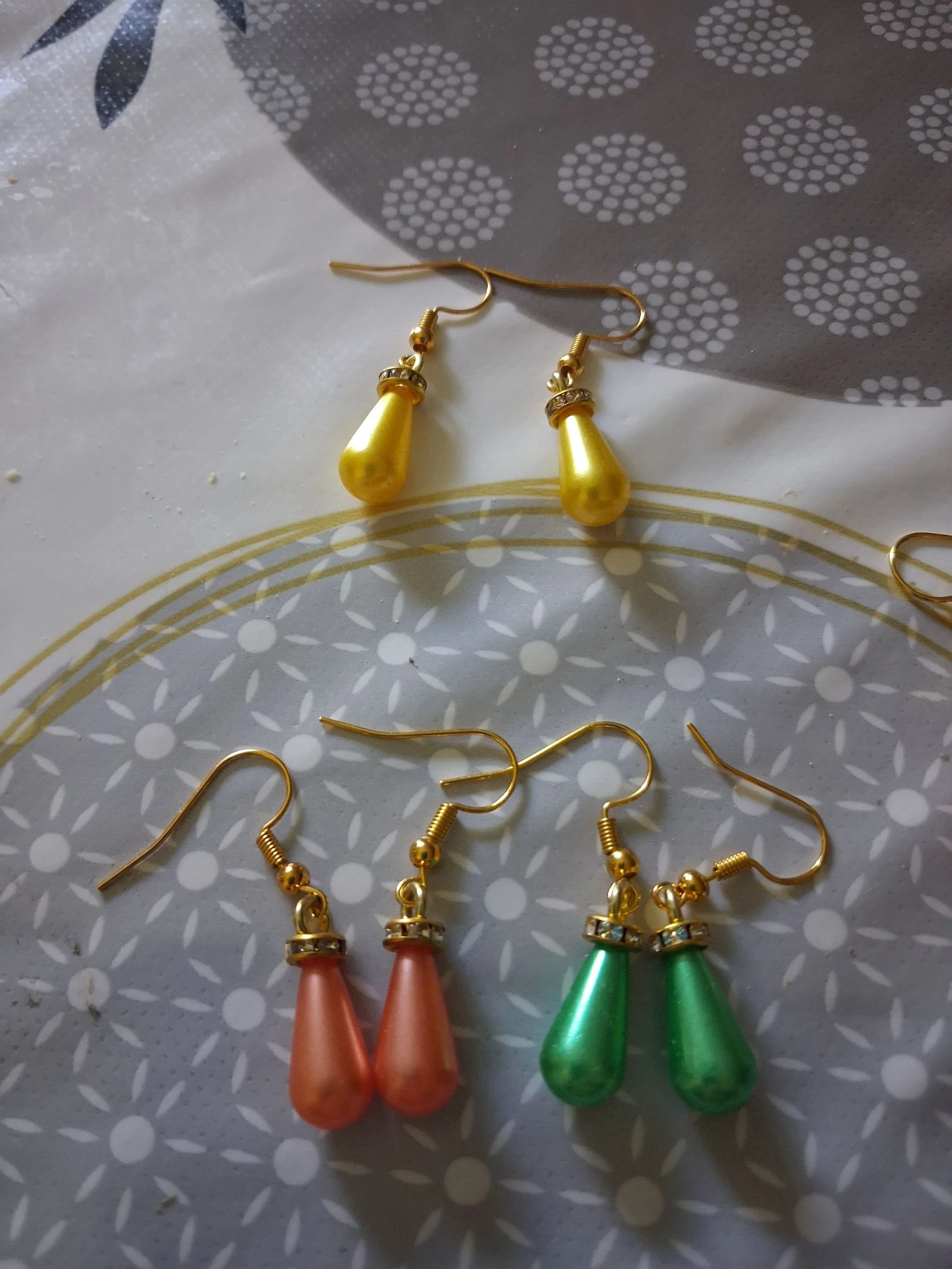Set van 4 paar elegante oorbellen – photo 2